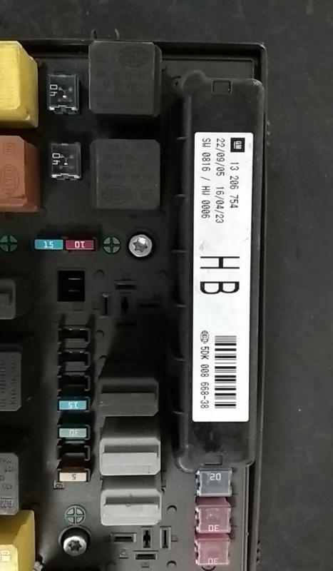 Scatola fusibili / SAM / BSI OPEL Astra H Caravan (L35) Imagem-4