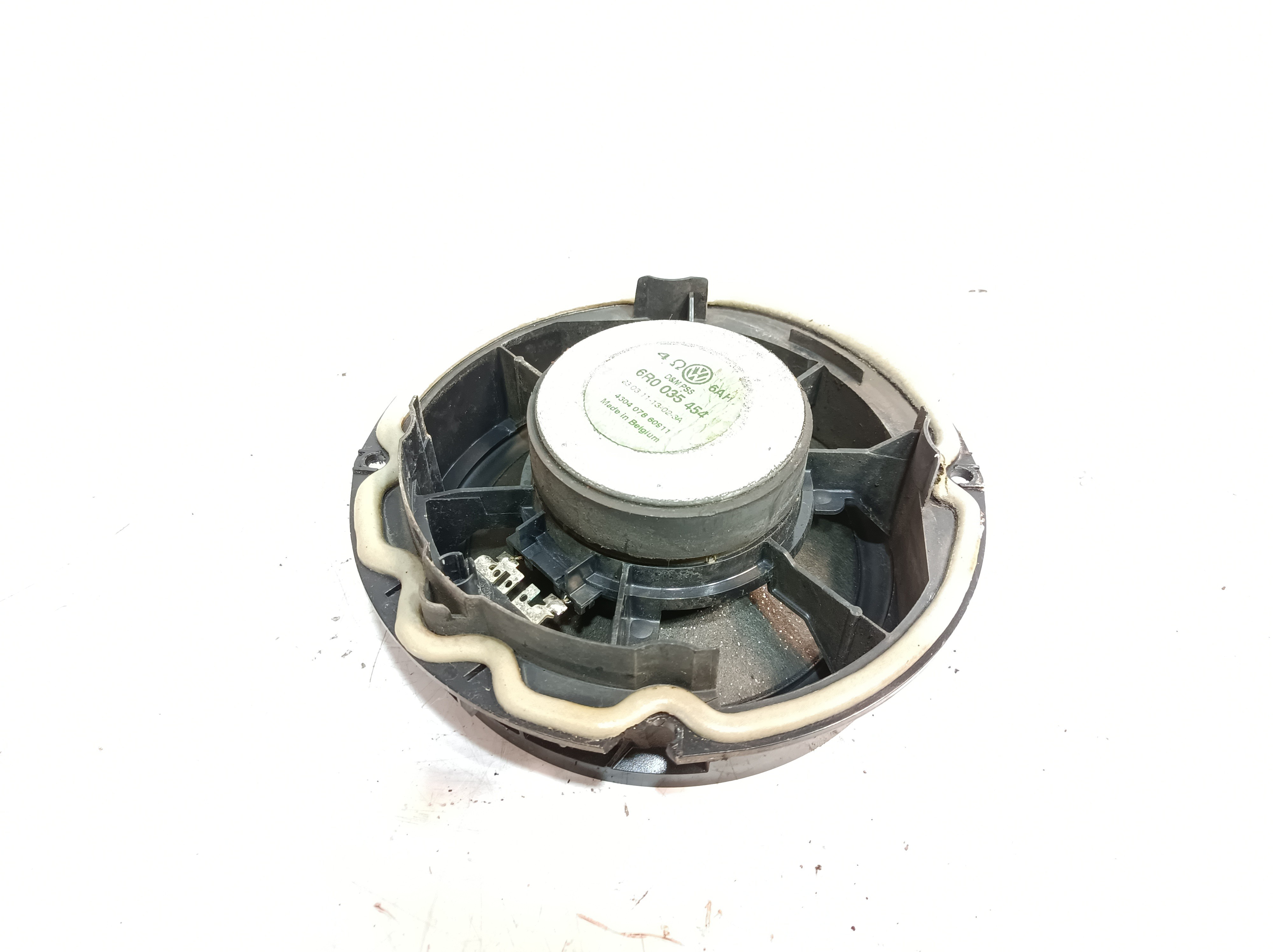 Sound system column / Speakers  VOLKSWAGEN Polo (6R, 6C) Imagem-1