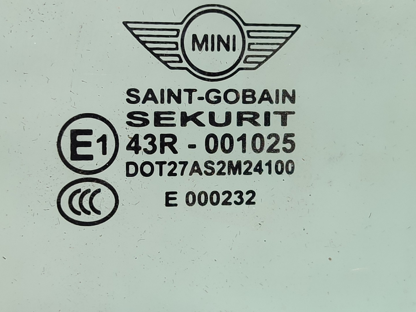 Vidro porta frente direita MINI Mini (R56) Imagem-1