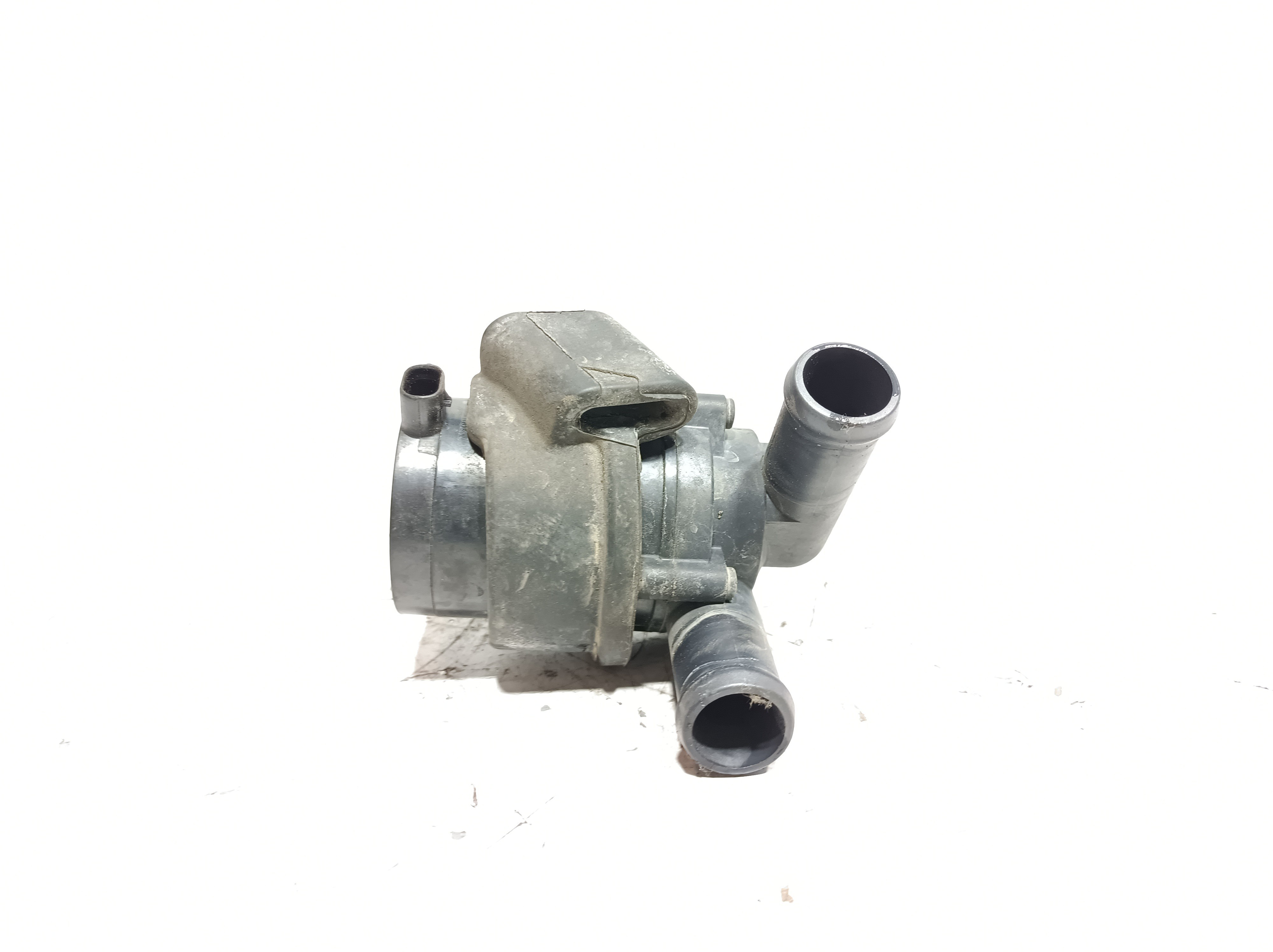 Pompe à eau VOLVO V60 I (155) Imagem-3