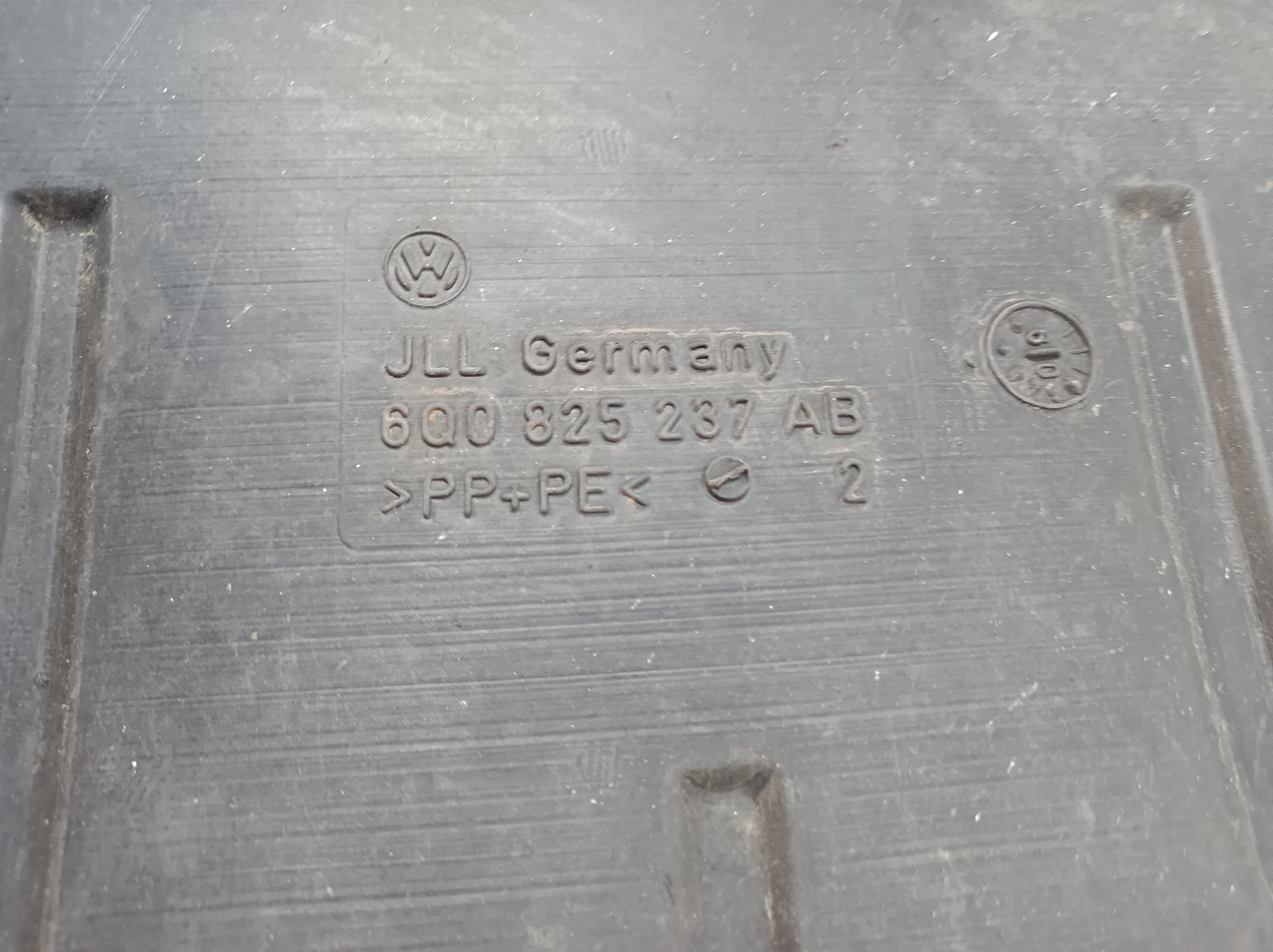 Protezione inferiore del motore SEAT Ibiza IV (6J5, 6P1) Imagem-2