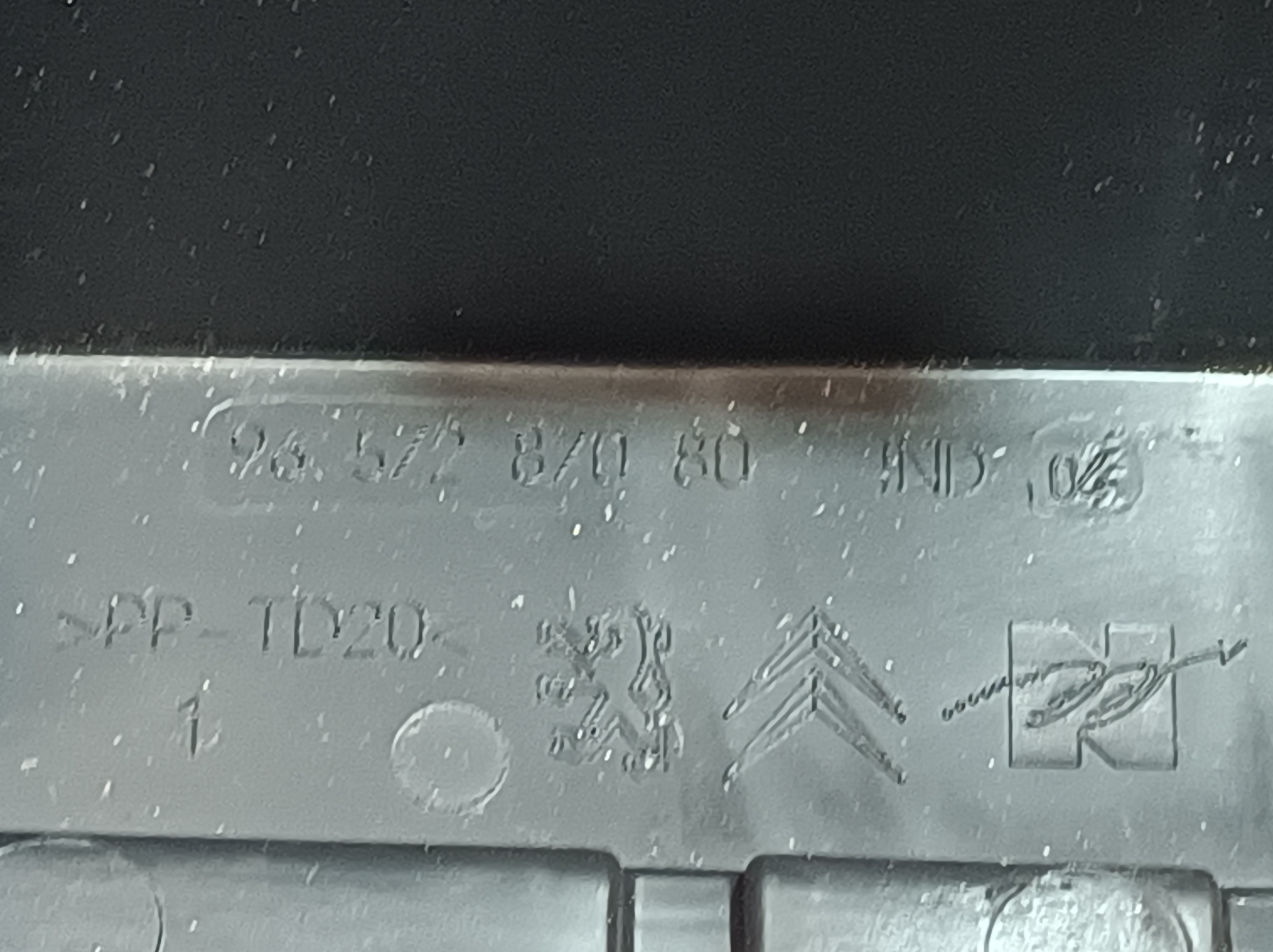 Scatola fusibili / SAM / BSI CITROËN DS3 Imagem-3