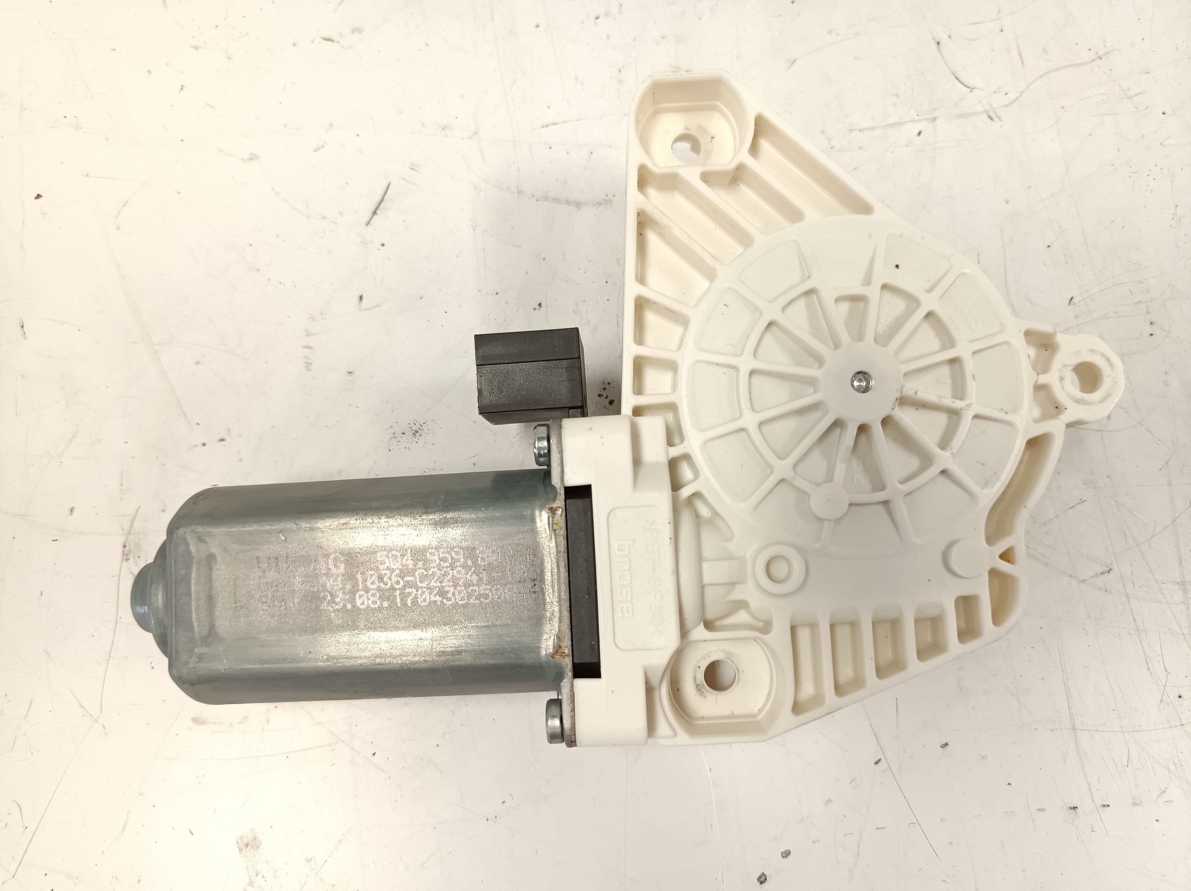 Moteur lève-vitre avant Droite VOLKSWAGEN Golf VII (5G1, BQ1, BE1, BE2) Imagem-1