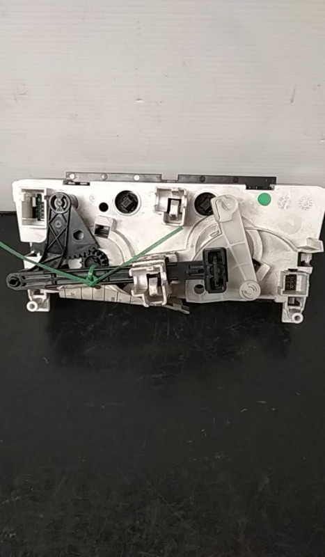 Bouton / interrupteur climatisation PEUGEOT 308 (4A_, 4C_) Imagem-1