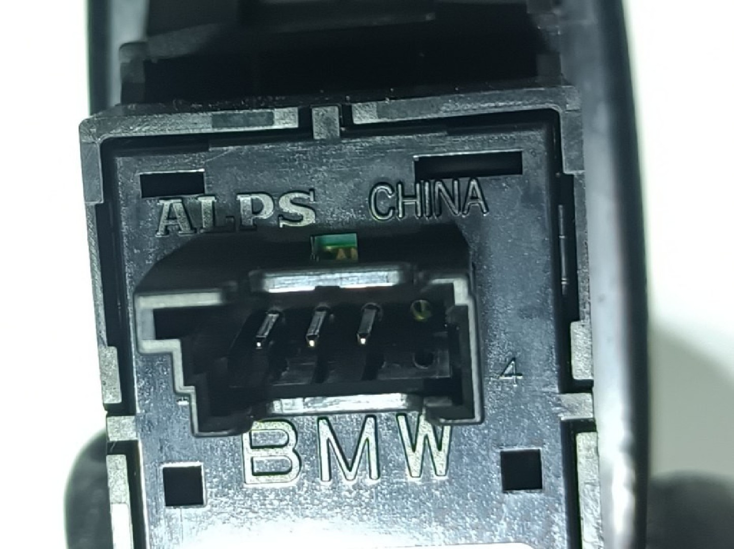 Comando / interruttore alzacristallo posteriore sinistro BMW 1 (F20) Imagem-2