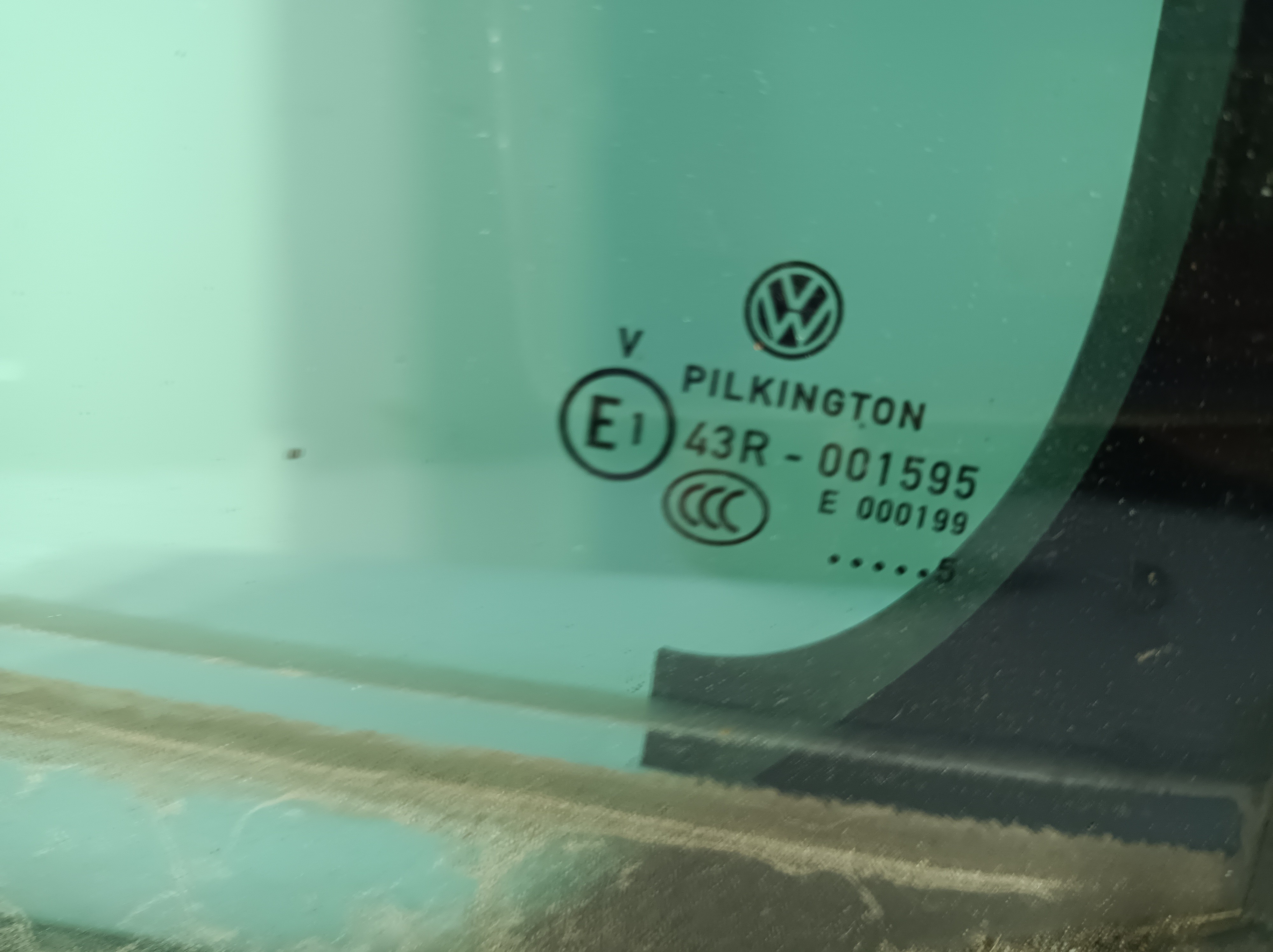 Vetro triangolare porta posteriore sinistra VOLKSWAGEN Golf VII Variant (BA5, BV5) Imagem-1