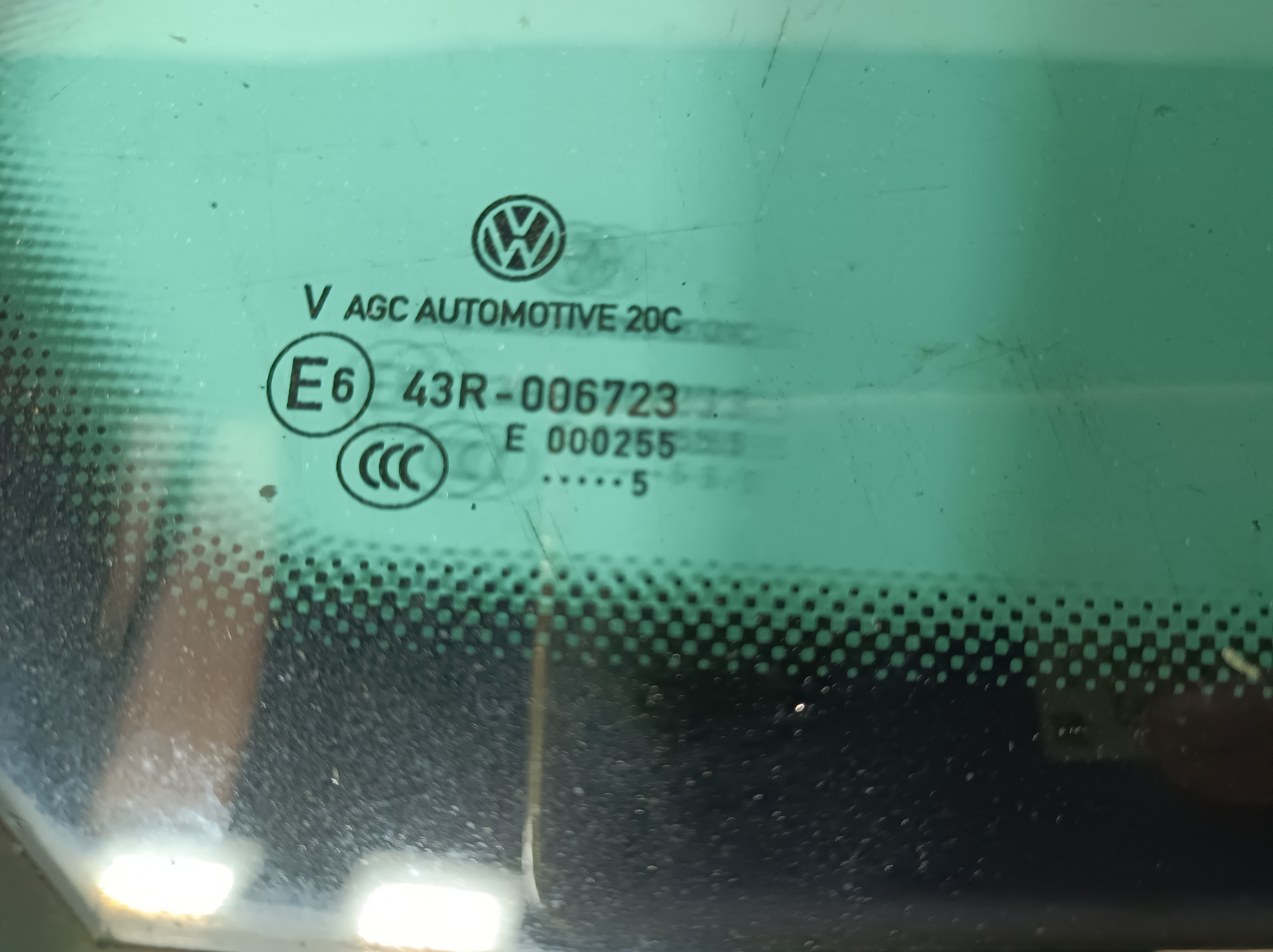 Vetro del pannello posteriore destro VOLKSWAGEN Golf VII Variant (BA5, BV5) Imagem-1