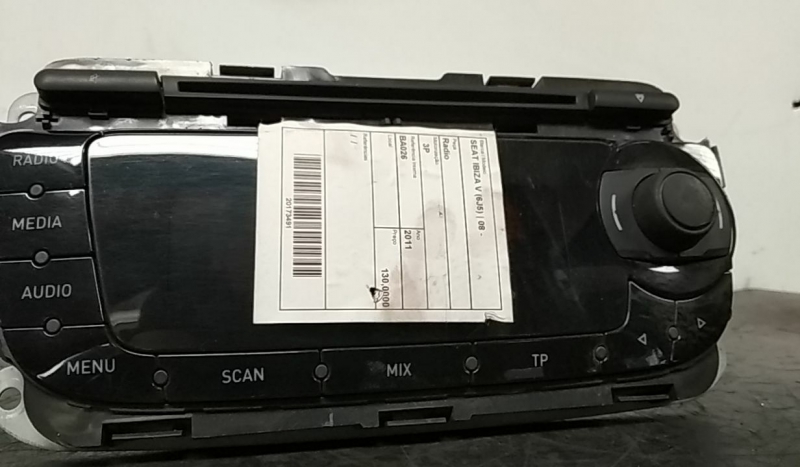 Rádio / auto-rádio SEAT Ibiza IV (6J5, 6P1) Imagem-0