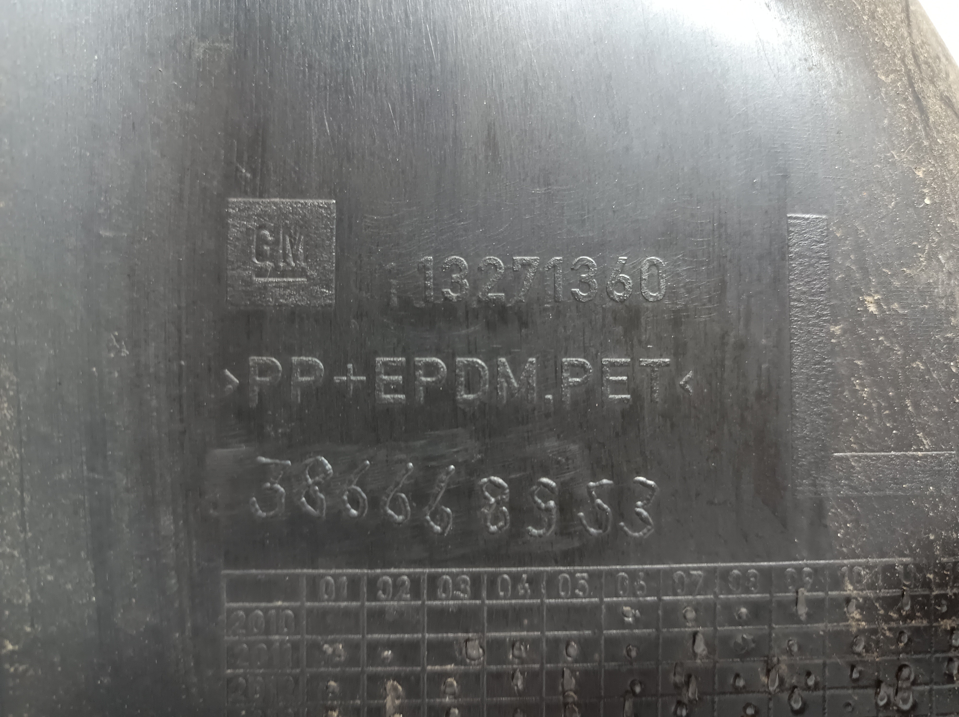 Rear wheel arch left OPEL Astra J Imagem-2