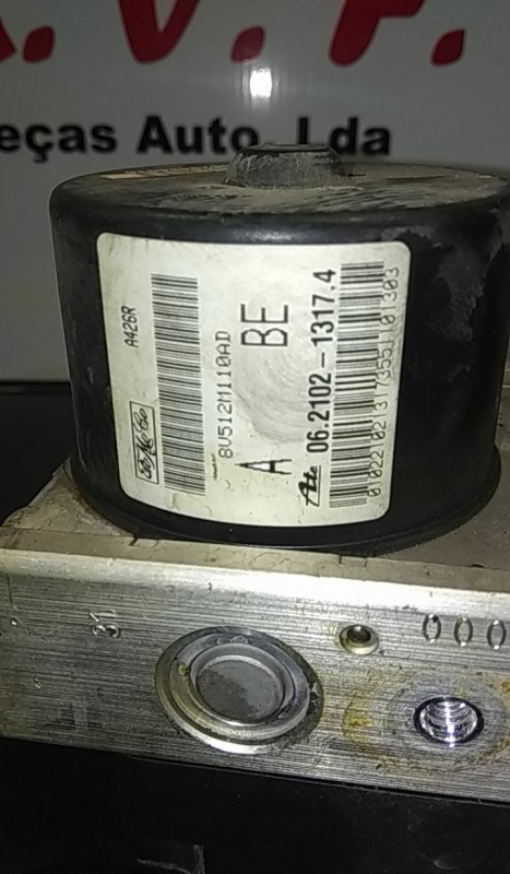 Pompe centrale de frein FORD Fiesta VI (CB1, CCN) Imagem-2