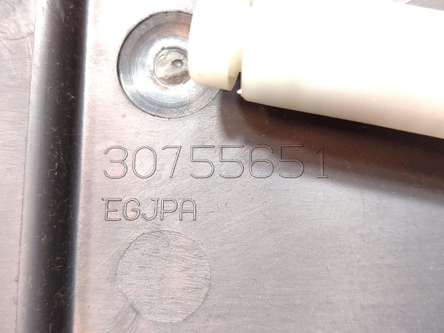 Porta luvas VOLVO S60 II (134) Imagem-3