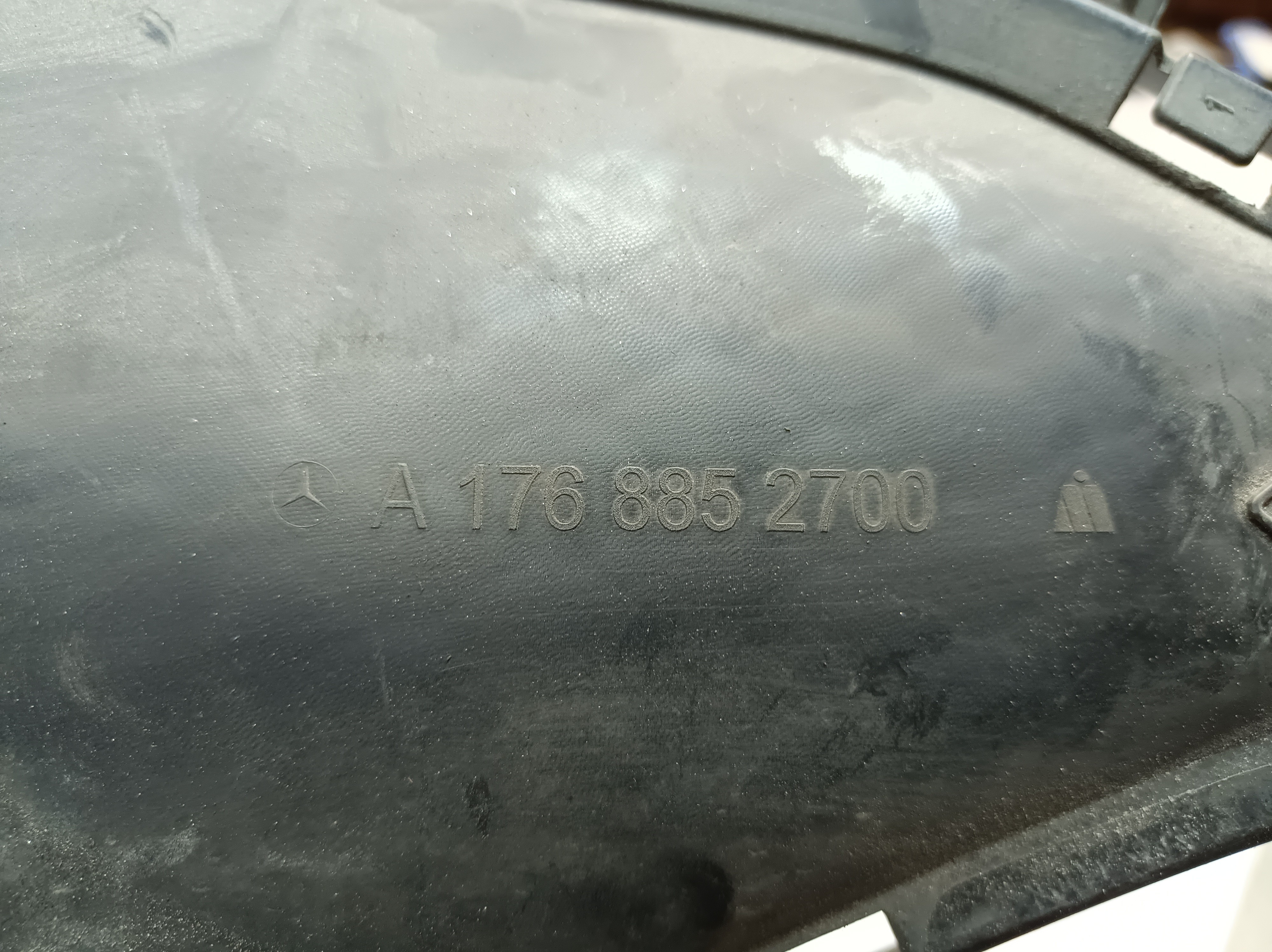 Grelha frente MERCEDES-BENZ Classe A (W176) Imagem-2