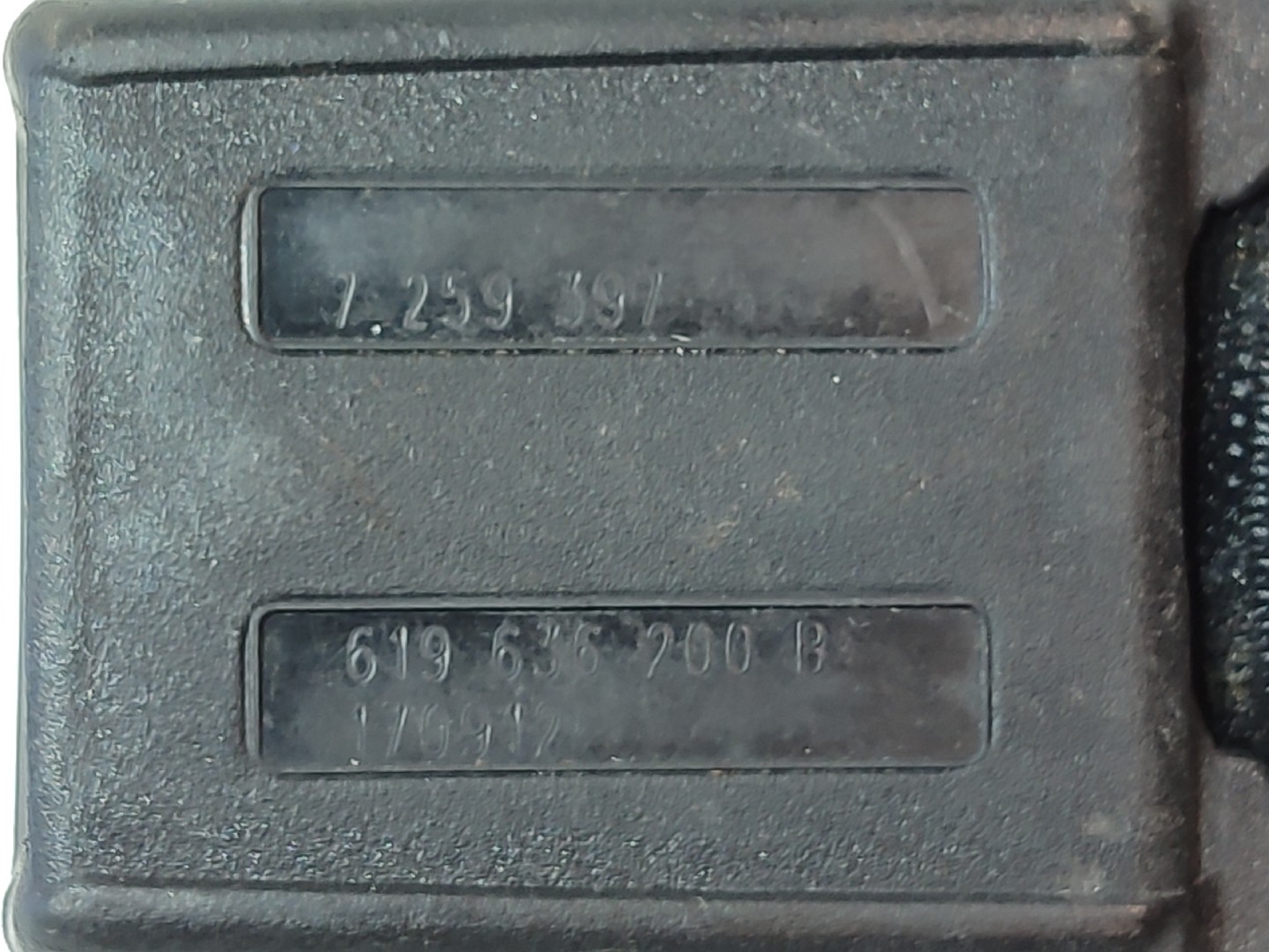 Left rear seat belt buckle BMW 3 (F30, F80) Imagem-2