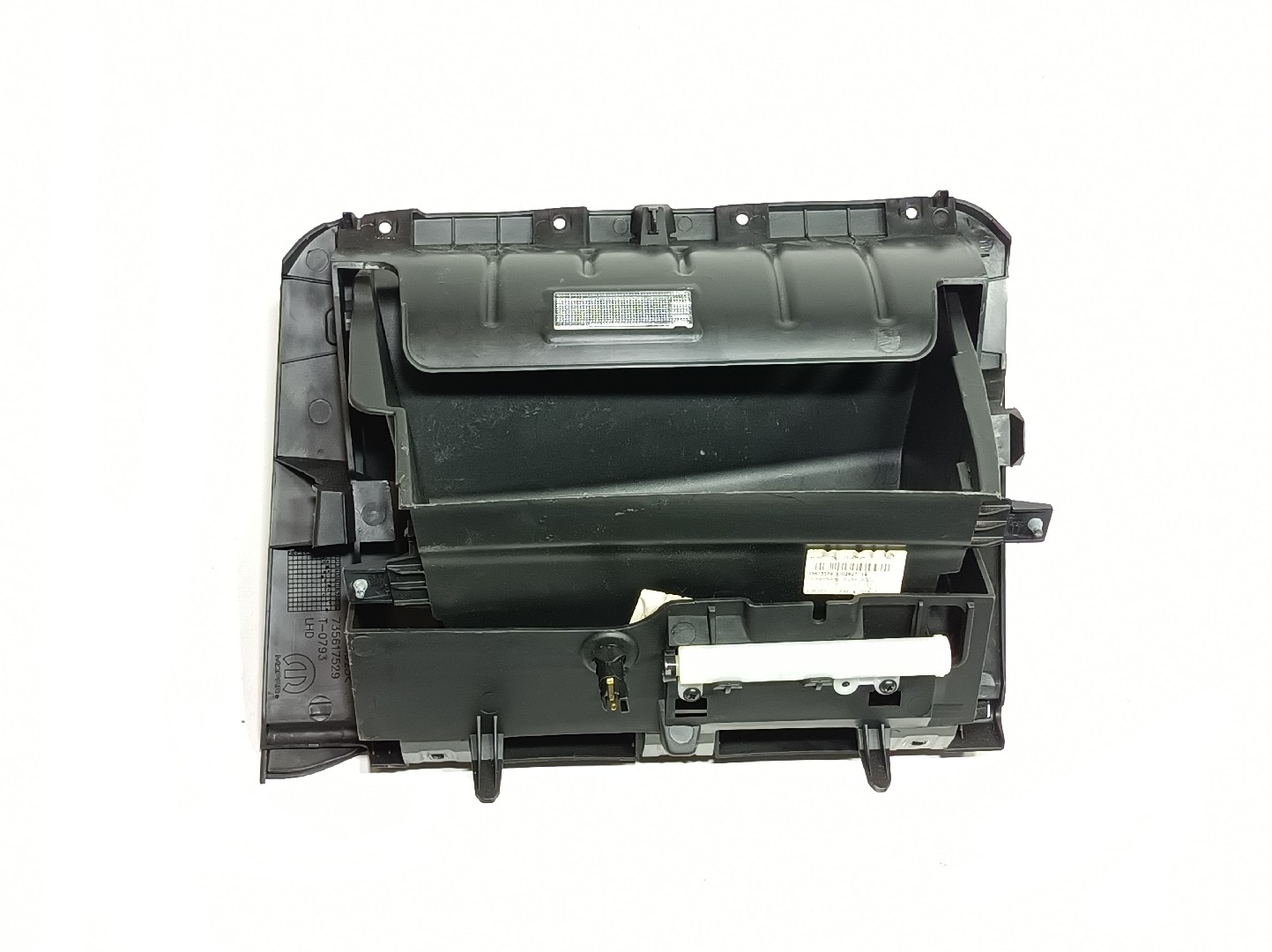 Boîte à gants FIAT Tipo Hatchback (357_) Imagem-2