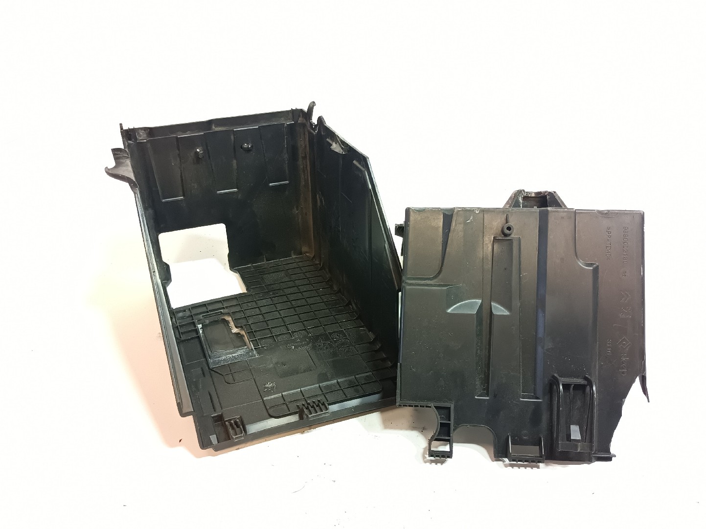 Battery box CITROËN DS4 (NX_) Imagem-1