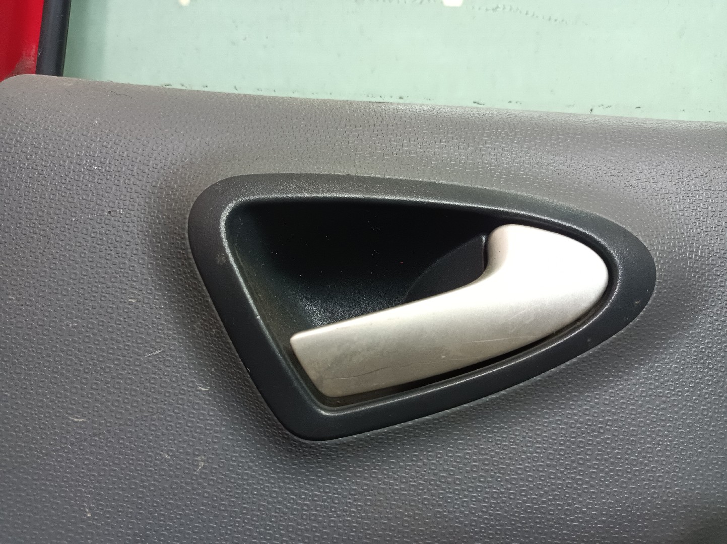 Poignée intérieure porte arrière Droite SEAT Ibiza IV (6J5, 6P1) Imagem-0