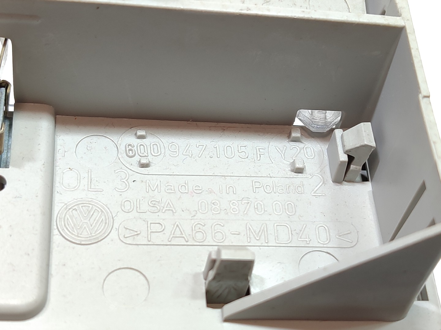 Plafoniera anteriore SEAT Ibiza IV (6J5, 6P1) Imagem-3