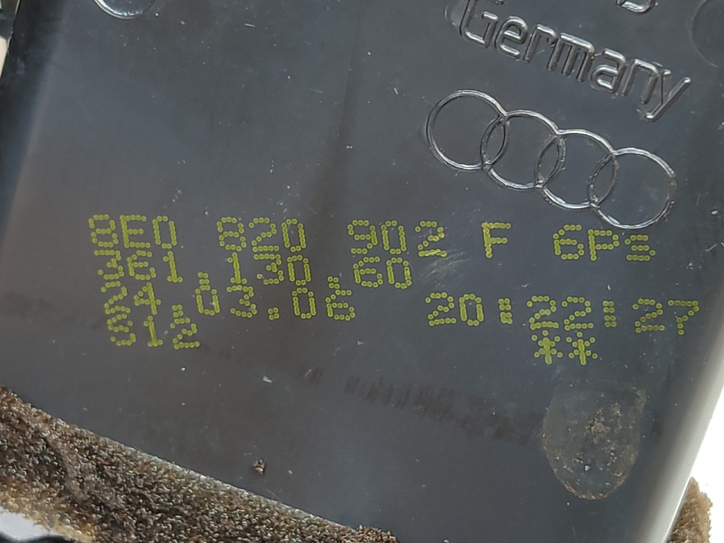 Paratie del riscaldamento AUDI A4 (8EC, B7) Imagem-3