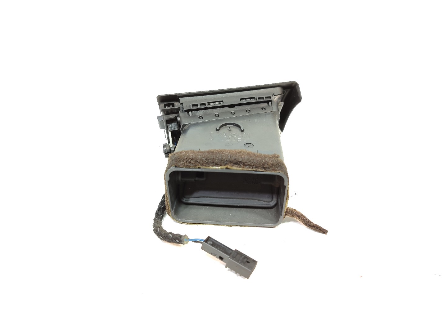 Paratie del riscaldamento AUDI A4 (8EC, B7) Imagem-1