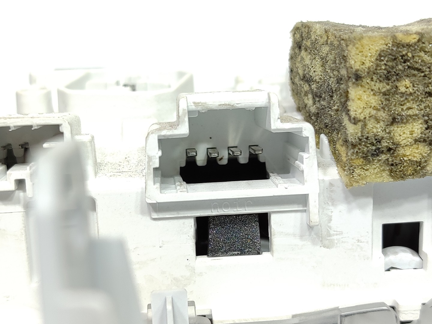 Plafoniera anteriore PEUGEOT 308 SW II Imagem-3