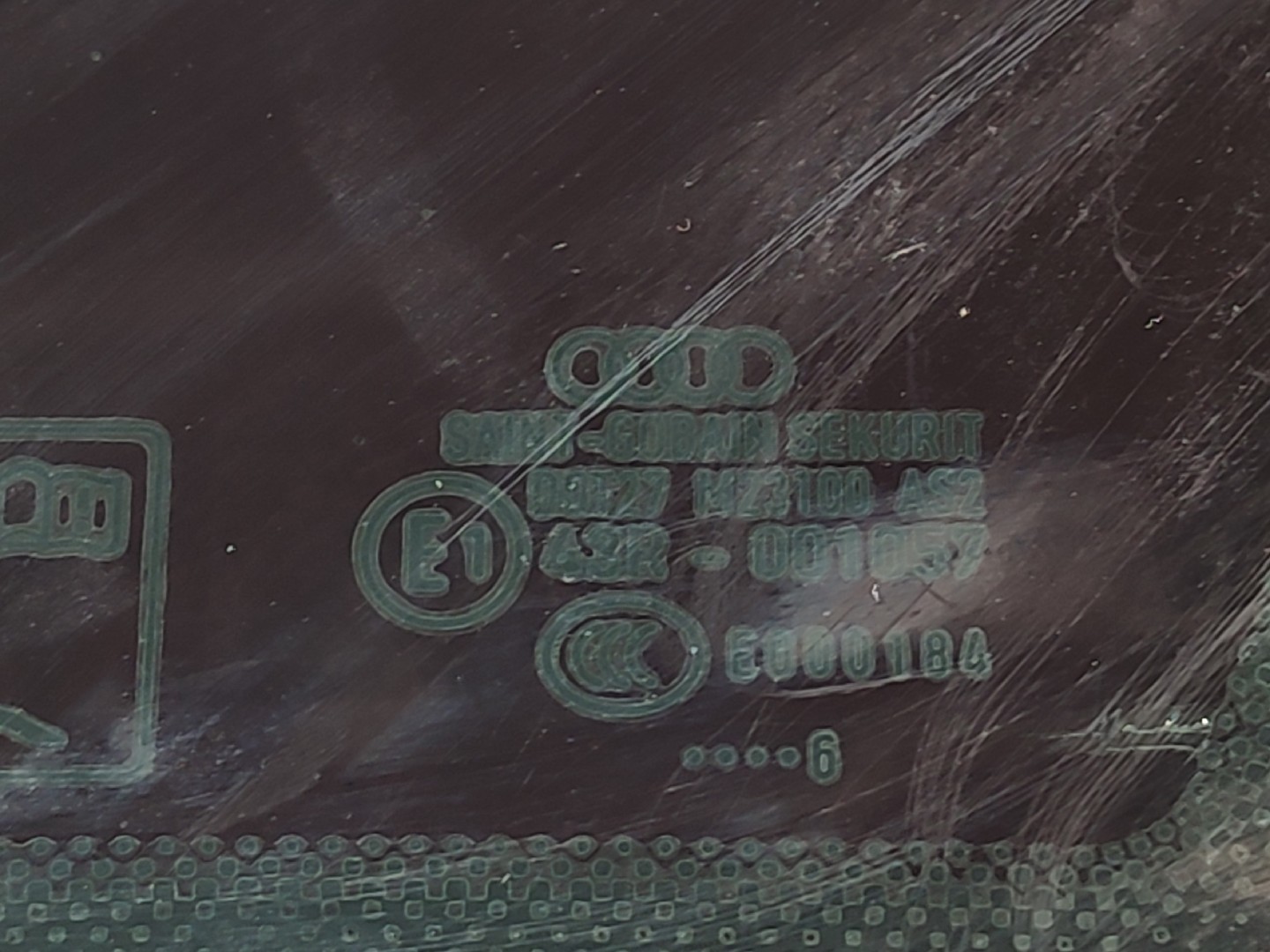 Vetro del pannello posteriore destro AUDI A4 (8EC, B7) Imagem-1