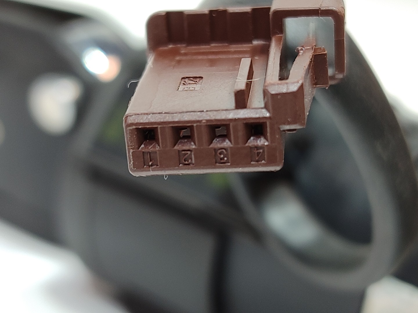 Barillet d’allumage PEUGEOT 208 Imagem-2