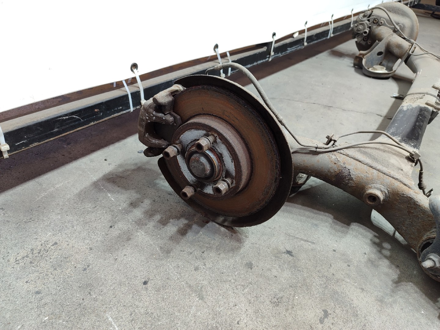 Assale posteriore a dischi CITROËN C4 II (B7) Imagem-2