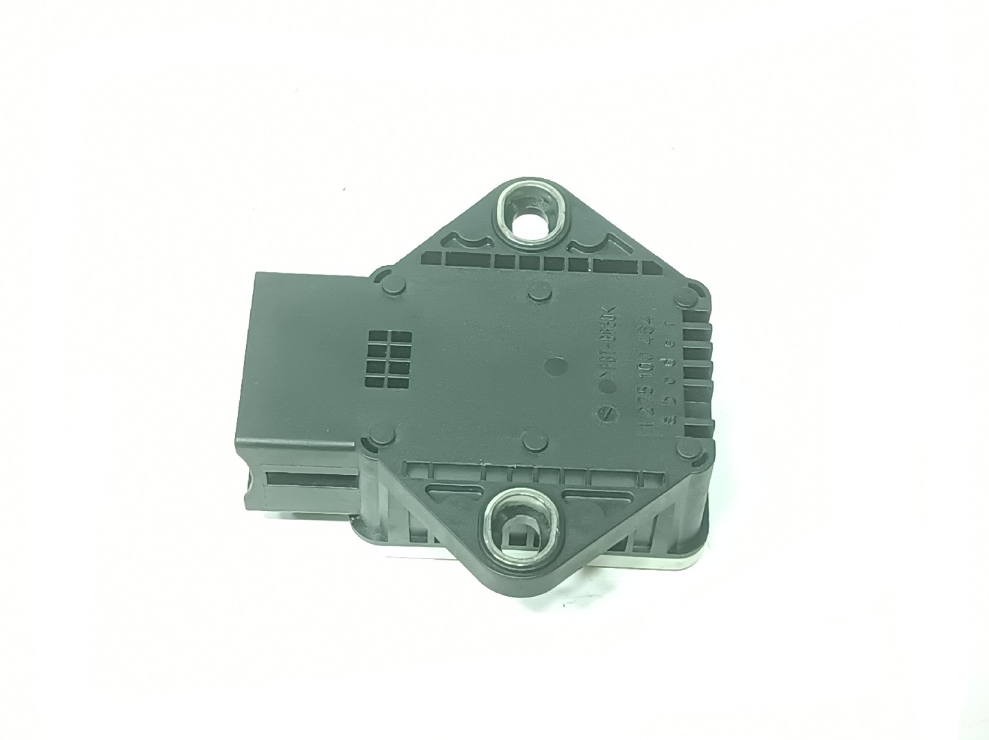 Crankshaft sensor PEUGEOT 508 Imagem-1