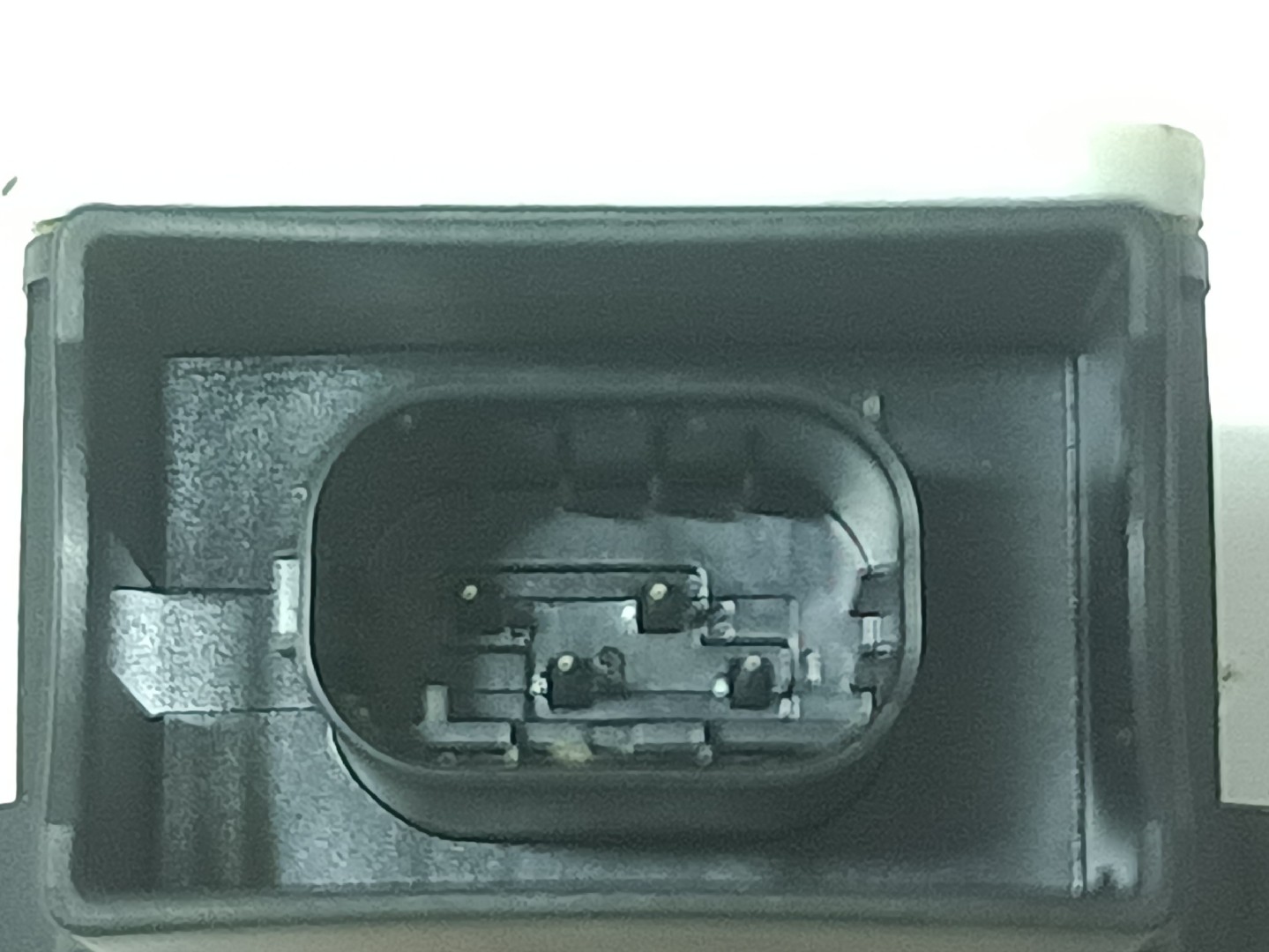 Crankshaft sensor PEUGEOT 508 Imagem-2