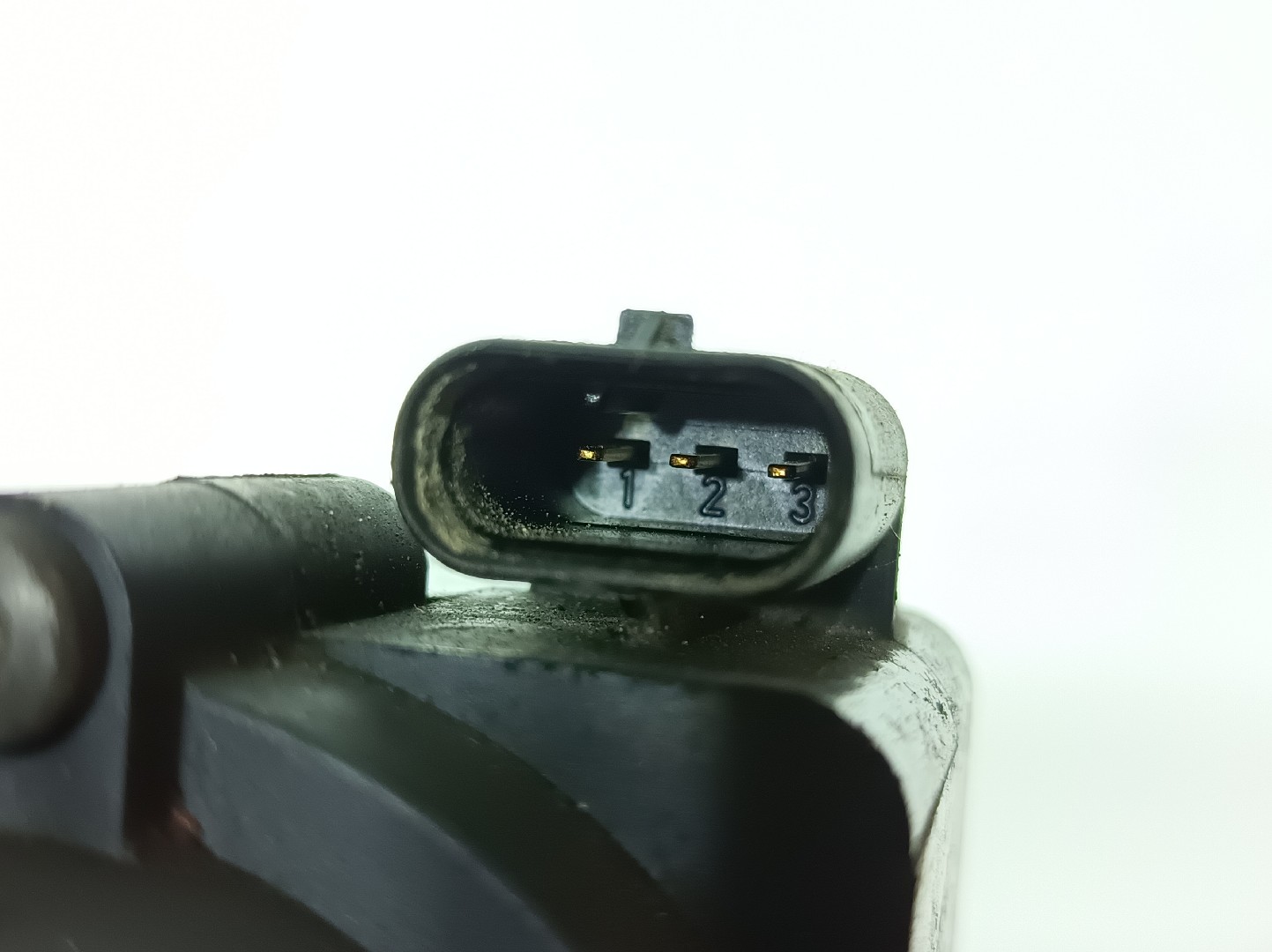 Water pump VOLKSWAGEN Golf VI (5K1) Imagem-3