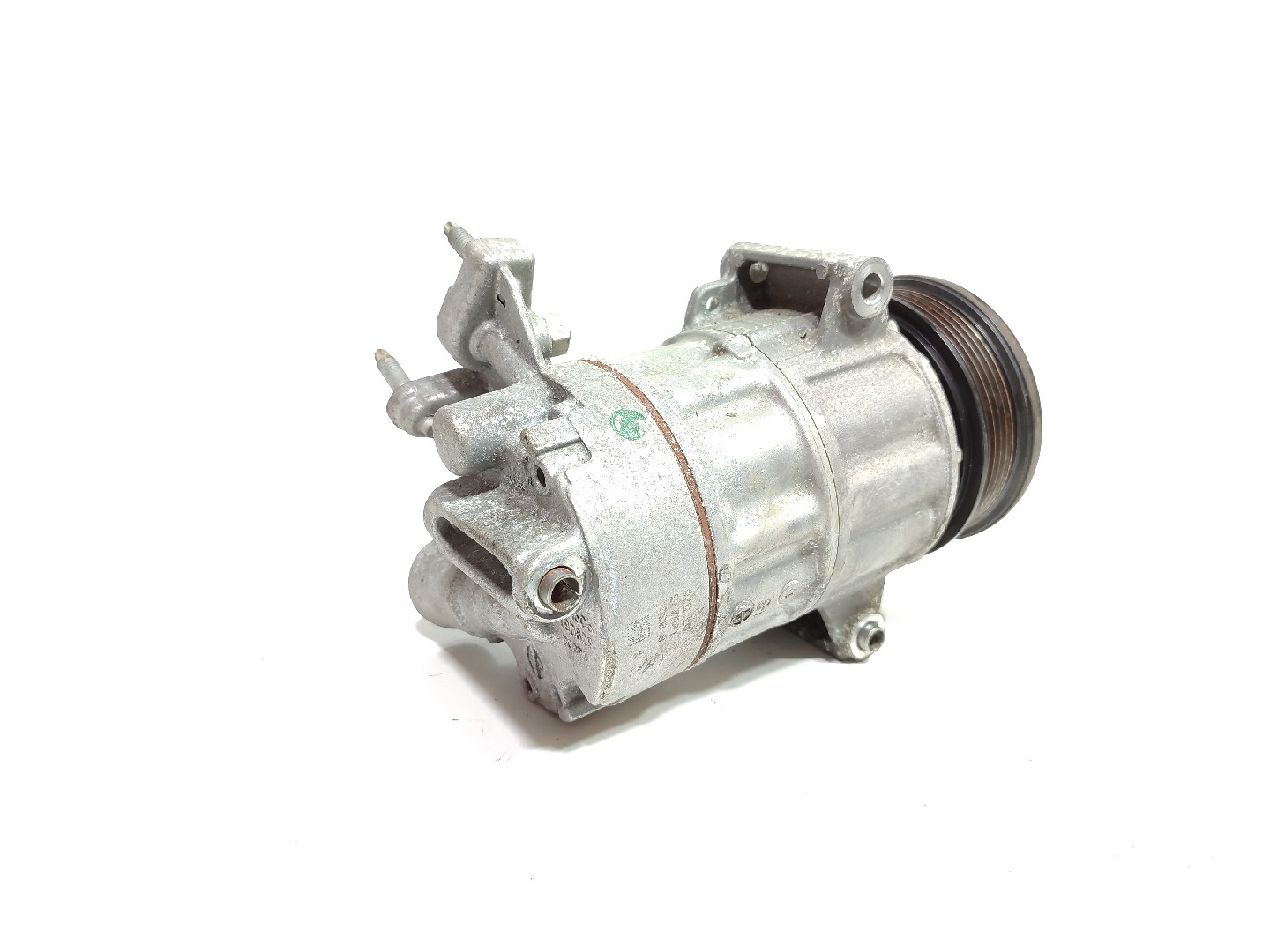 Compressore A/C FORD Fiesta VII (HJ, HF) Imagem-1