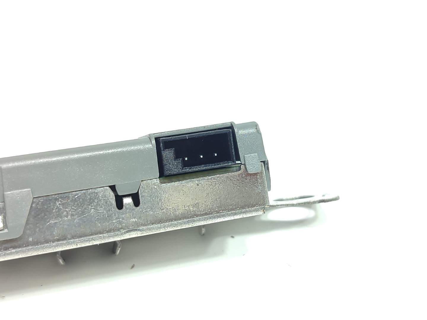 Antenna Amplifier FORD Focus IV sedan (HM) Imagem-1