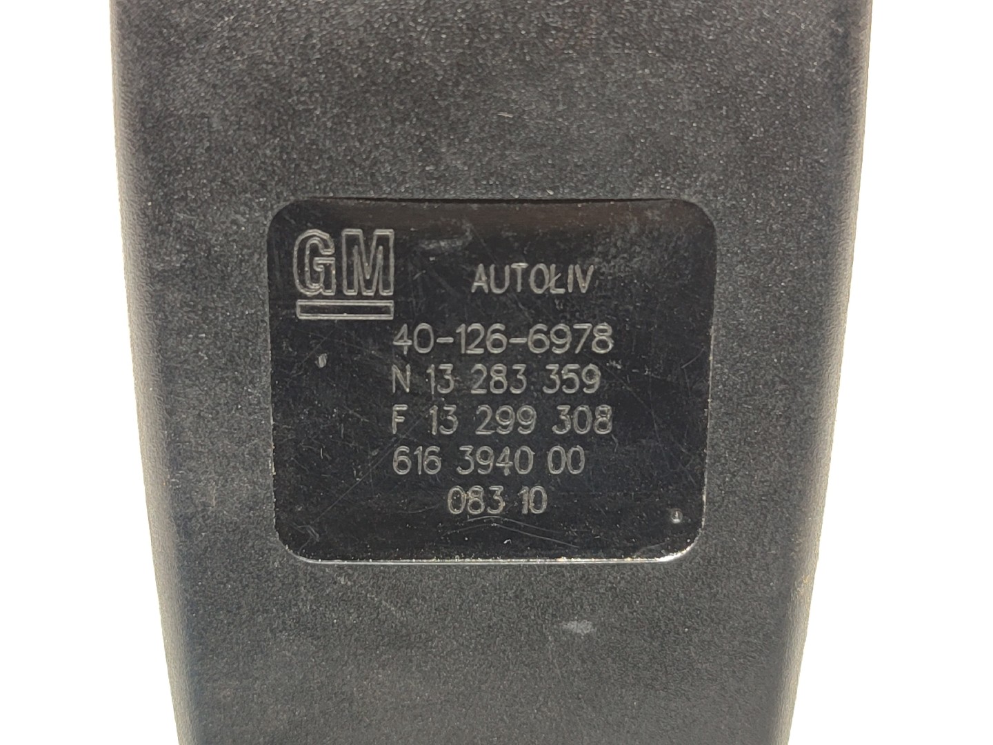 Hebilla de cinturón trasero derecho OPEL Astra J Imagem-3