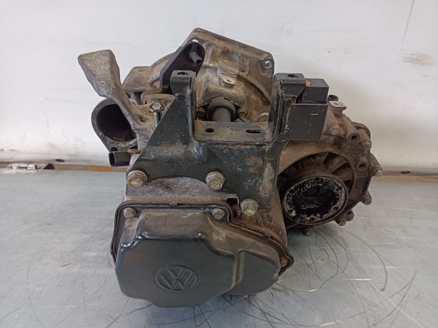 Cambio manual VOLKSWAGEN Polo (6R, 6C) Imagem-2