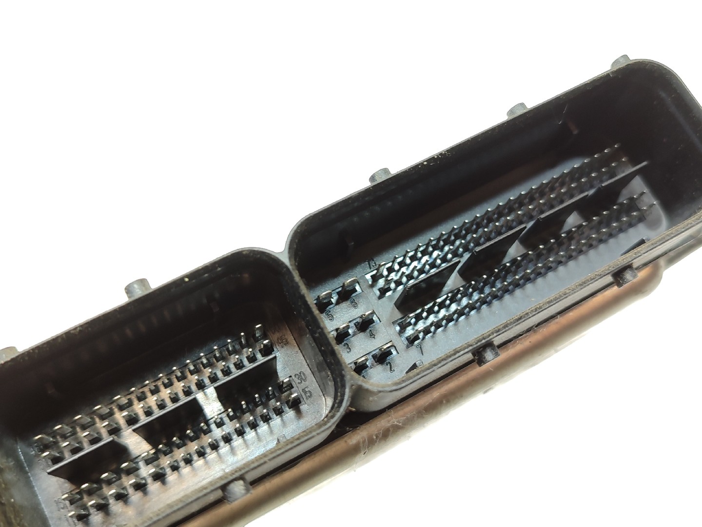 Engine control unit / ECU VOLKSWAGEN Polo (6R, 6C) Imagem-1