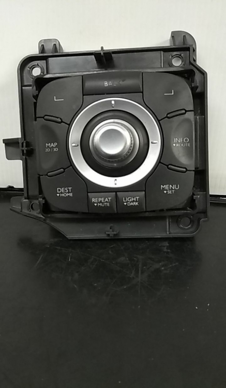 Comando do rádio RENAULT Megane III (BZ0_) Imagem-0