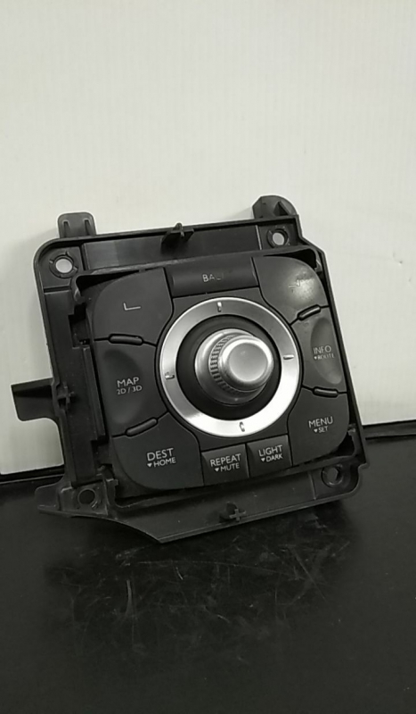 Comando do rádio RENAULT Megane III (BZ0_) Imagem-1