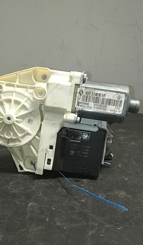 Moteur lève-vitre avant gauche RENAULT Megane III (BZ0_) Imagem-2