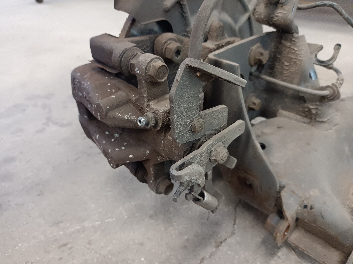 Étrier de frein arrière gauche FIAT Tipo Hatchback (357_) Imagem-2