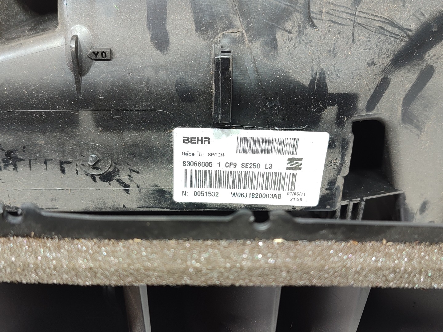 Complete heating radiator SEAT Ibiza IV (6J5, 6P1) Imagem-3