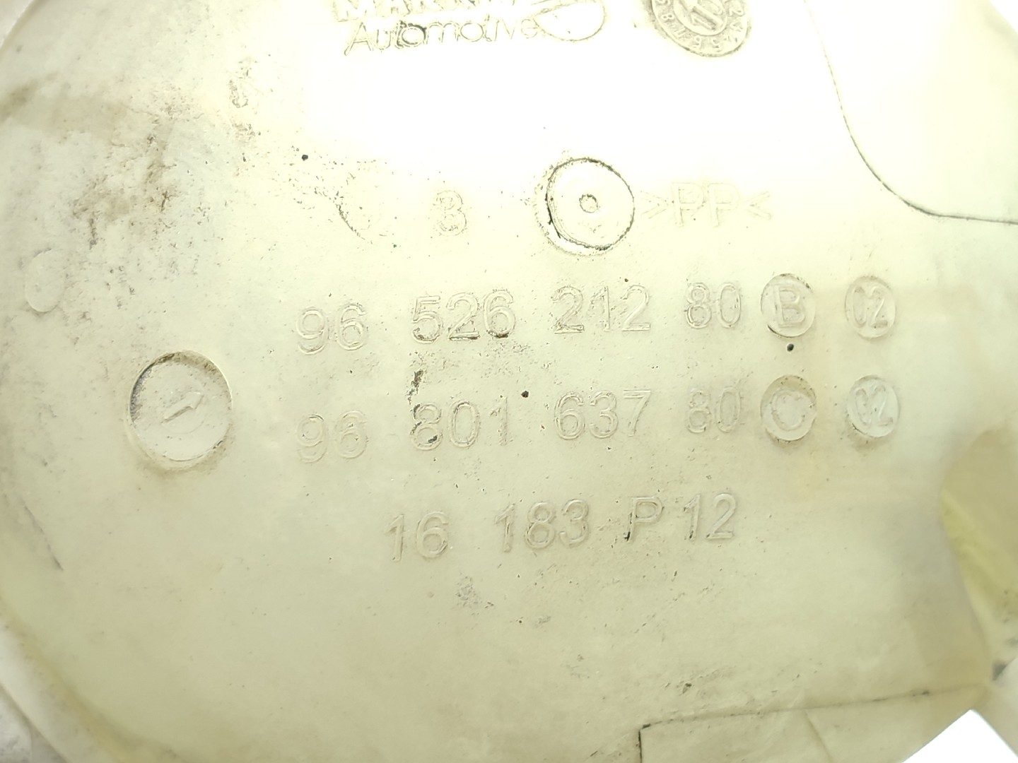 Réservoir/ Vase D'expansion De Liquide De Refroidissement CITROËN DS3 Imagem-2