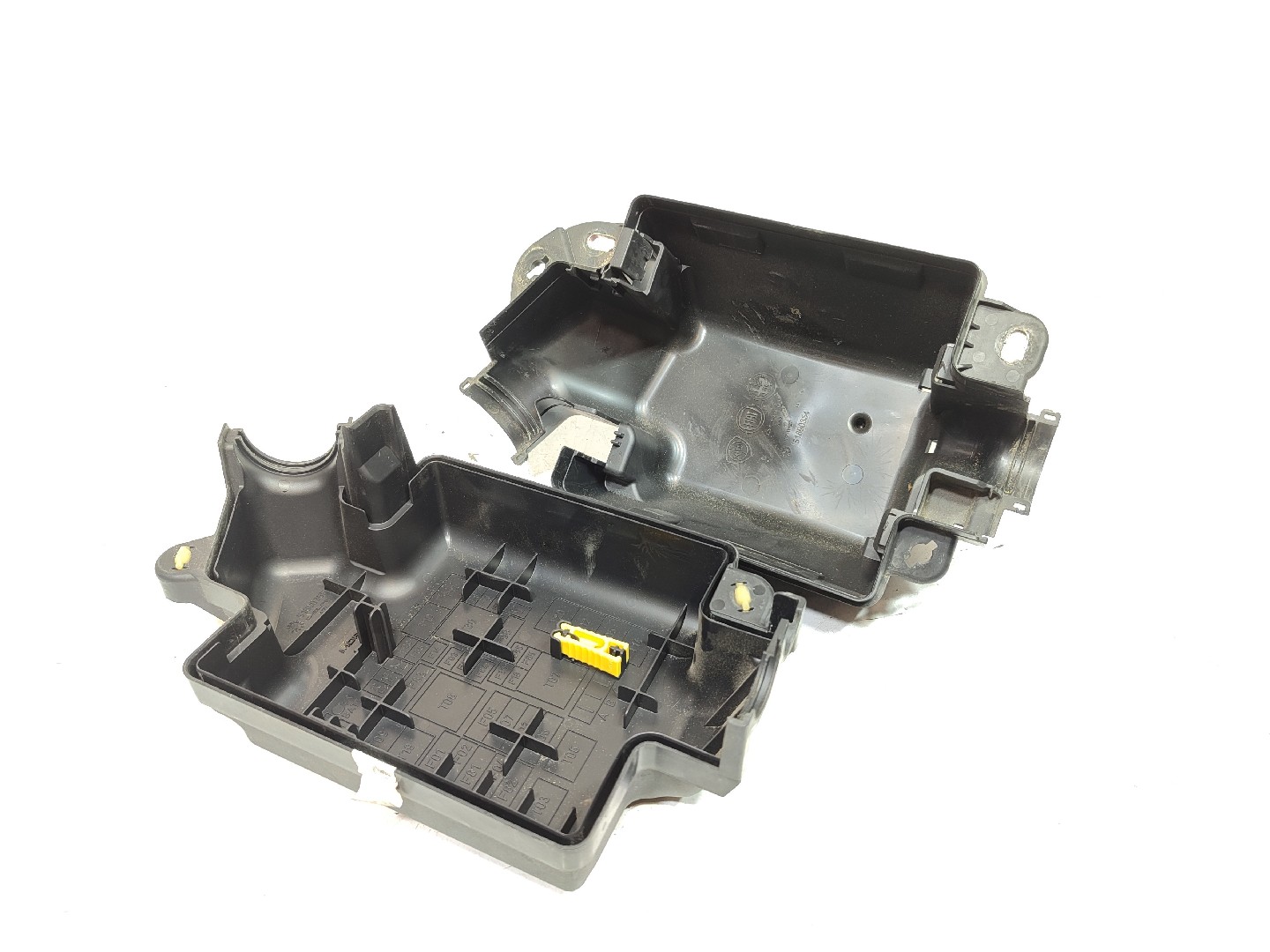 Caja fusibles / SAM / BSI FIAT Tipo Hatchback (357_) Imagem-1