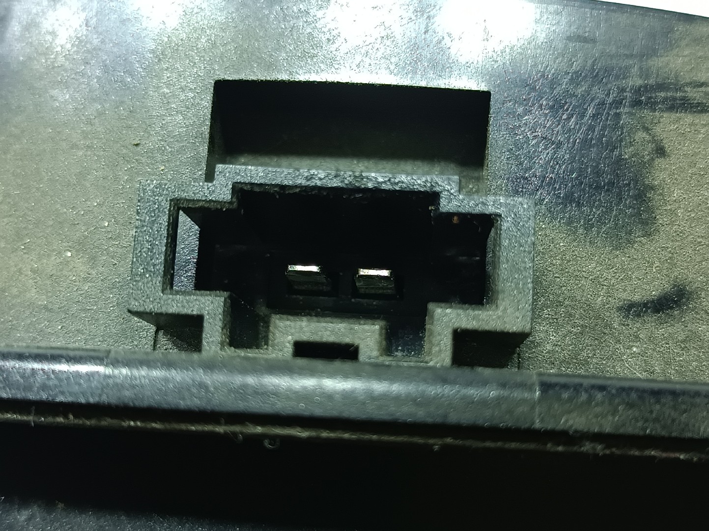 Colonna sonora MERCEDES-BENZ Classe C (W204) Imagem-2