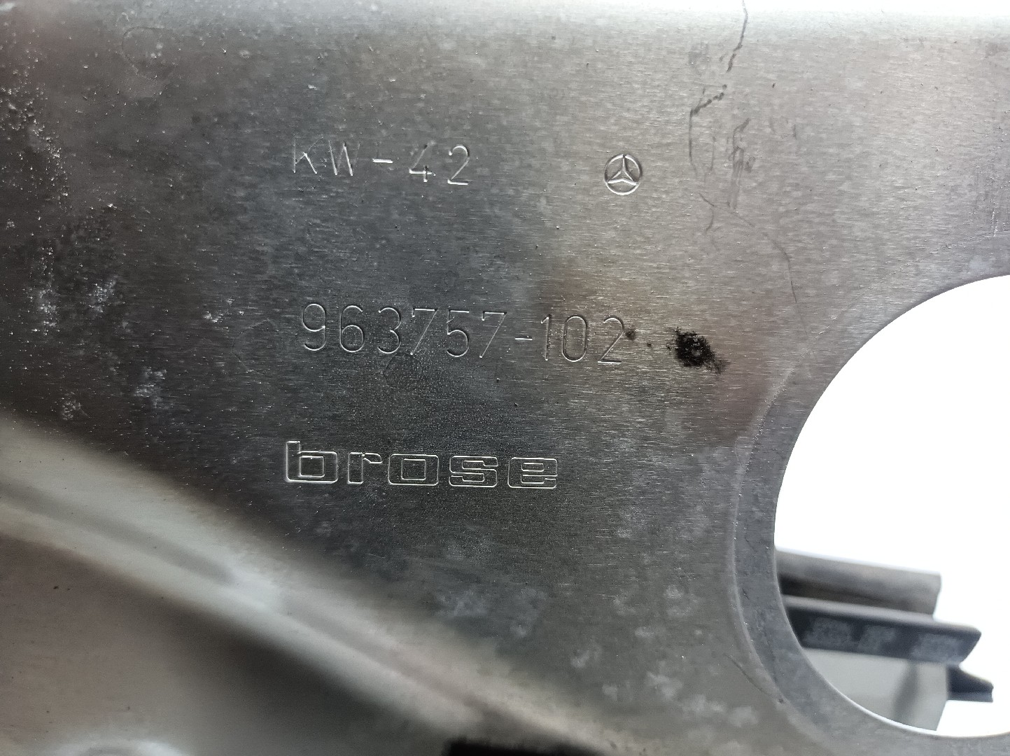 Lève-vitre avant gauche MERCEDES-BENZ Classe C (W204) Imagem-2