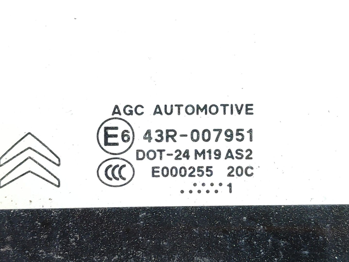 Vetro triangolare porta anteriore destro CITROËN DS3 Imagem-1
