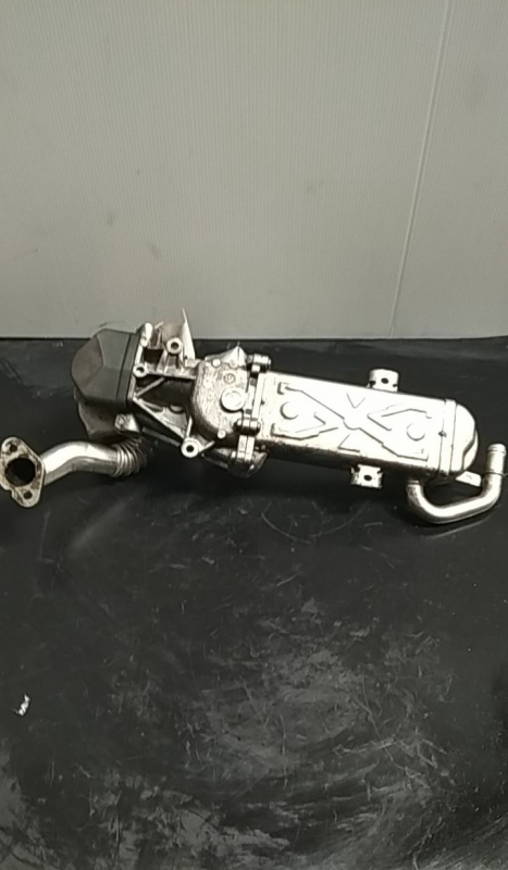 Valve EGR VOLKSWAGEN Golf VI (5K1) Imagem-2