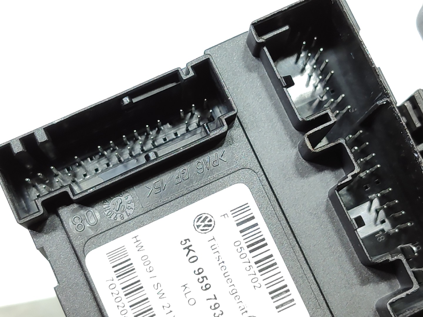 Moteur lève-vitre avant gauche VOLKSWAGEN Golf VI (5K1) Imagem-4