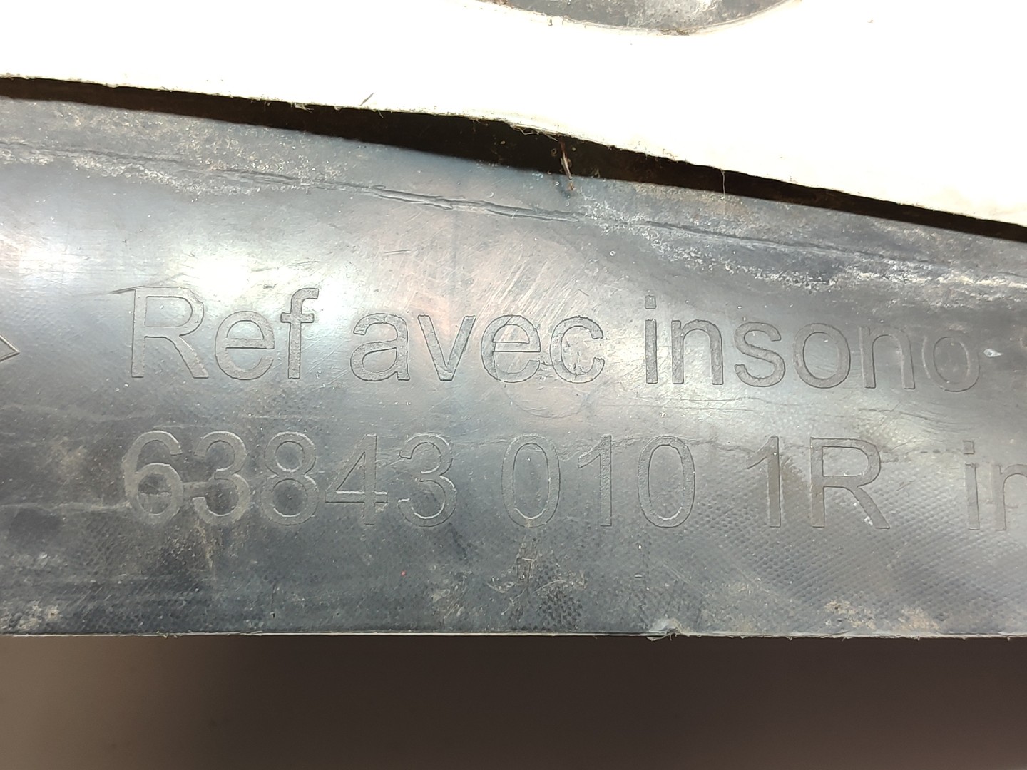 Cava roda frente esquerda RENAULT Megane III Grandtour (KZ0/1) Imagem-2