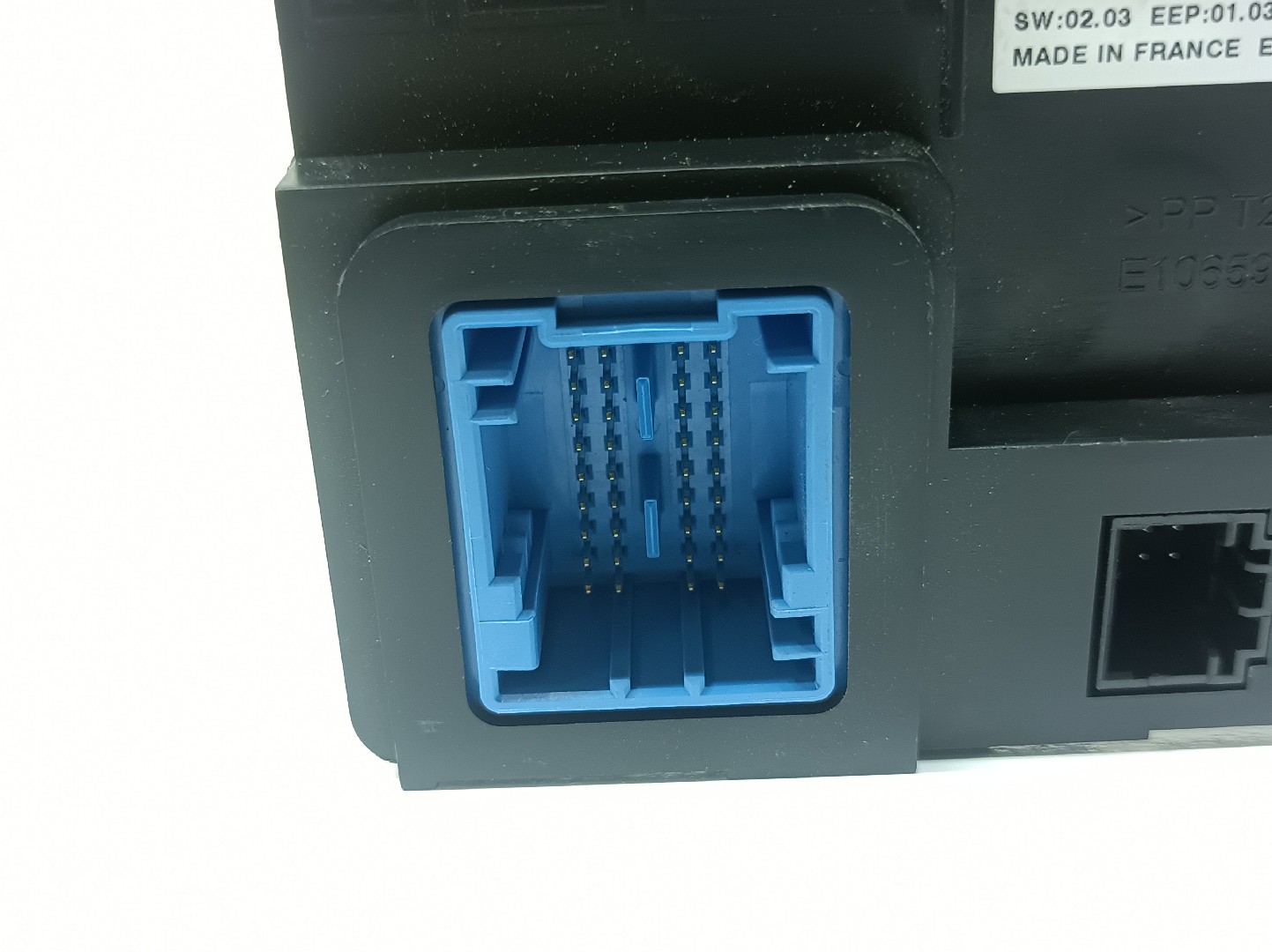 AC switch PEUGEOT 308 SW II Imagem-2