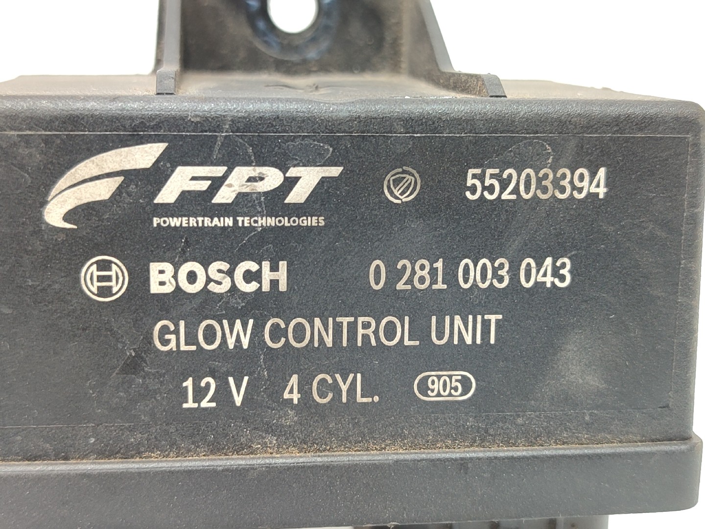 Bouton / interrupteur électromécanique  ALFA ROMEO Giulietta (940_) Imagem-3